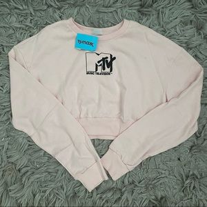 mtv pink crop long sleeve